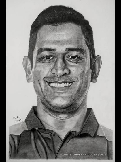 Hyper-Realistic Pencil & Charcoal Portraits photo 3