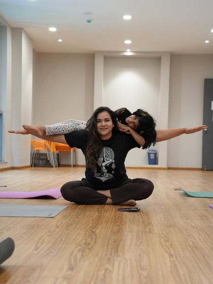 Shashi Prabha Dwivedi - Inclusive Kids Yoga Classes (In-Studio) The Joy of Yoga: Fun, Games & Community photo 5