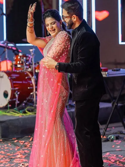 Dancing through a shower of confetti makes for an amazing finale. This couple's performance was full of joy and celebration.