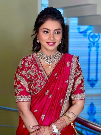 A duplicate of the beautiful makeup close-up.