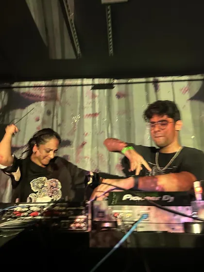 Another shot from the Pocket Radio set. You can see the intensity and focus as I mix, with the crew vibing right alongside me.