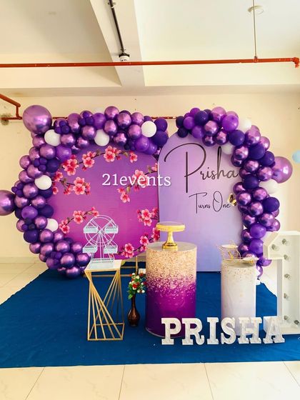 Another angle of the purple floral and butterfly theme.