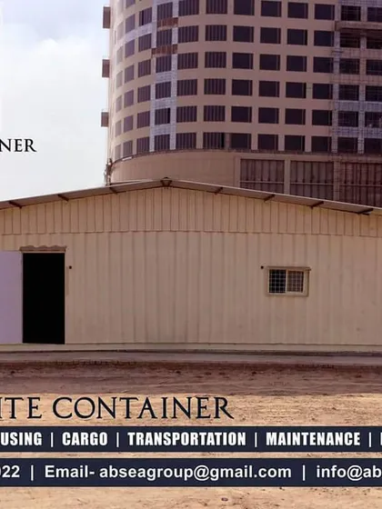 An office site container with a pitched roof, designed for a construction site in an urban area. This demonstrates our ability to customize structures to fit specific environmental and aesthetic requirements.