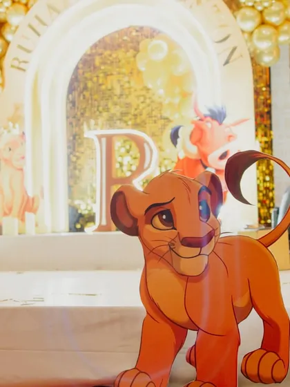 A cute Nala cutout adding to the jungle theme. We use a variety of character props to make the world of The Lion King feel real for the kids.