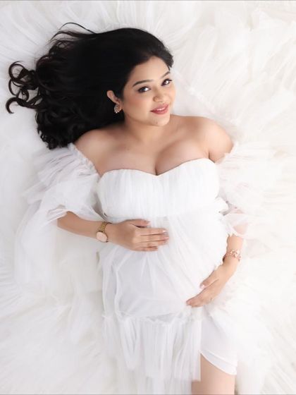 Radiant Mama-to-Be photo 15