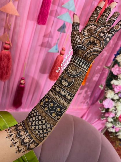 Abhishek Kumar - Bridal Mehndi Full Bridal Mehndi (Hands & Arms) photo 16