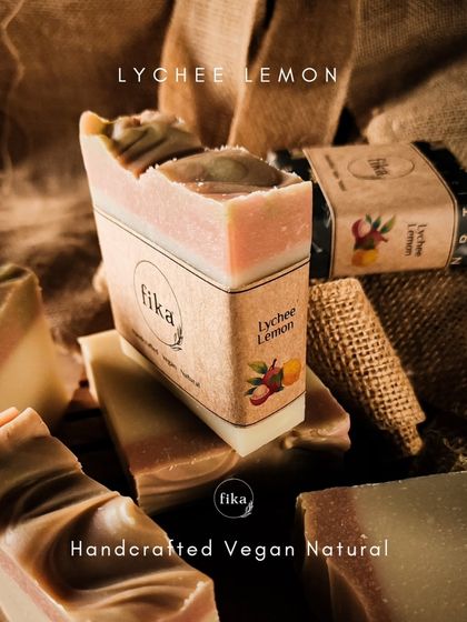 Lychee love is in the air. My Lychee Lemon Soap Bar captures the essence of sweet summer days. It's packed with nourishing oils, cocoa butter, and a zesty lemon essential oil blend for a refreshing wash.