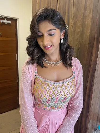 A close-up of Vaishnavi's soft and pretty makeup. The look is fresh and modern.