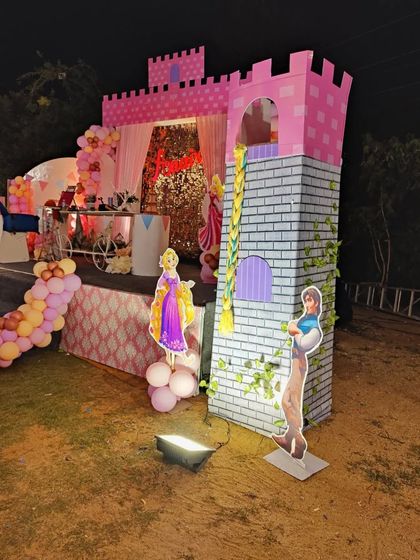 FlamingoBox - Personal & Social Event Planning Imaginative Worlds: Themed Kids' Parties photo 5