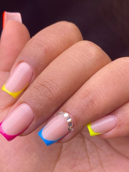 Modern Classics: French, Ombré & Chrome photo 9