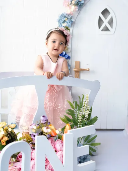 Milestone Birthdays & Cake Smash Fun photo 7