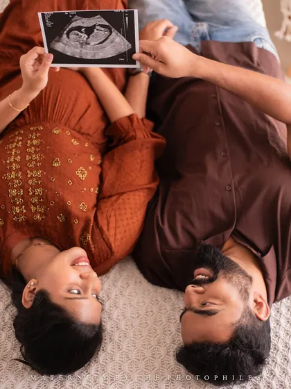 That first hello. We focus on capturing the real, unscripted joy between partners, and incorporating your ultrasound scan makes the story of your growing family even more personal and heartfelt.