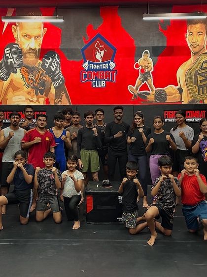 The FCC Family photo 31