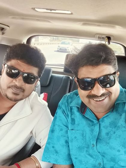 Gopi Mimicry - Acting (Film & Television) Sahodyōgigaḷa Jothe (With Colleagues & Friends) photo 5