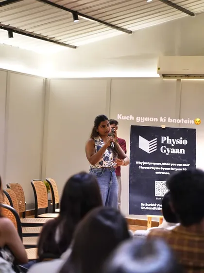 Sharing some "gyaan ki baatein" (words of wisdom) at a Physio Gyaan event. Education is a huge part of what I do.
