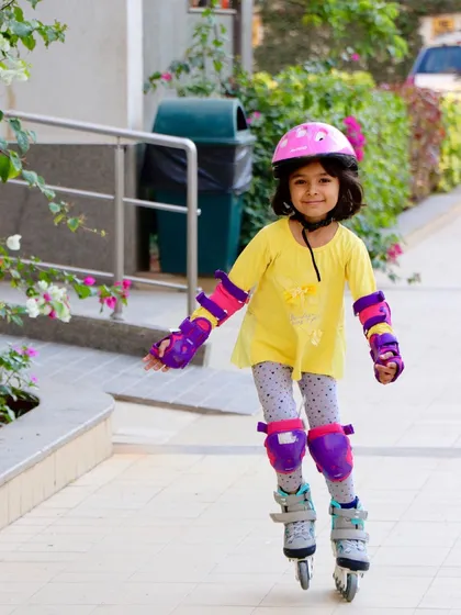 Every champion was once a beginner. I welcome everyone, especially total newbies, and teach them the basics of balance and movement with a focus on safety.
