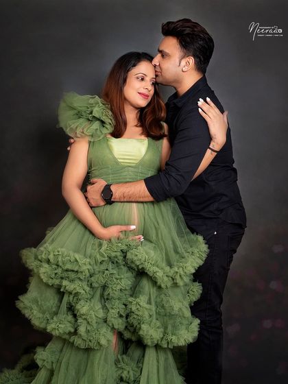 A gentle kiss on the forehead is a sign of deep affection and care. It’s these unscripted, loving moments that I cherish capturing for my clients.