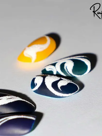 More examples of the sand/sugar effect on dark, matte backgrounds.