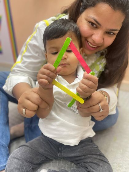 Creative Expression: Arts & Crafts photo 64