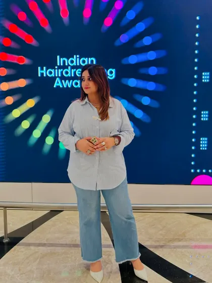 Our founder at the Loreal Professional event in Mumbai, staying on top of the latest trends. We are committed to weaving together the best of fashion and care for our clients.