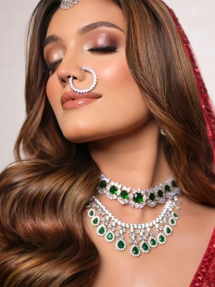 Signature Bridal Looks photo 44