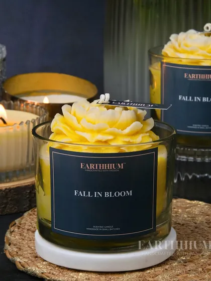 'Fall in Bloom' captures the warm, golden tones of autumn in a beautiful floral candle.