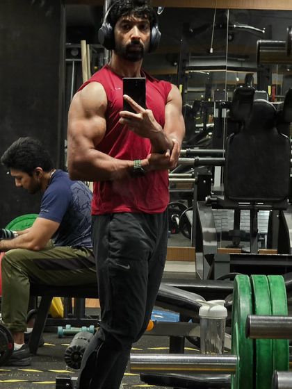 Raghu Ramappa - Fitness & Bodybuilding Coaching Strength & Bodyweight Mastery photo 6