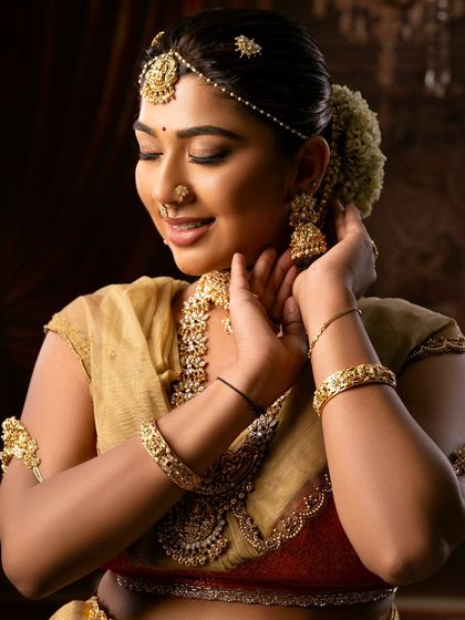 Surabhi's Makeup Studio & Academy - Bridal & Event Makeup Artistry Timeless South Indian Brides photo 19