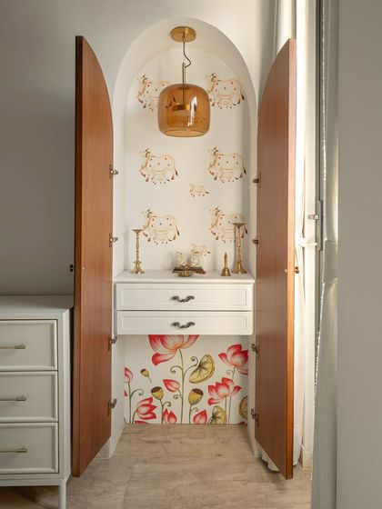 Sacred Spaces & Quiet Corners photo 6