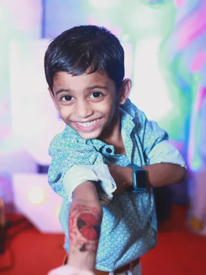 The pure, unfiltered joy of a birthday boy. My goal during kids' party photography is to capture their bright smiles and playful energy as they celebrate their big day.