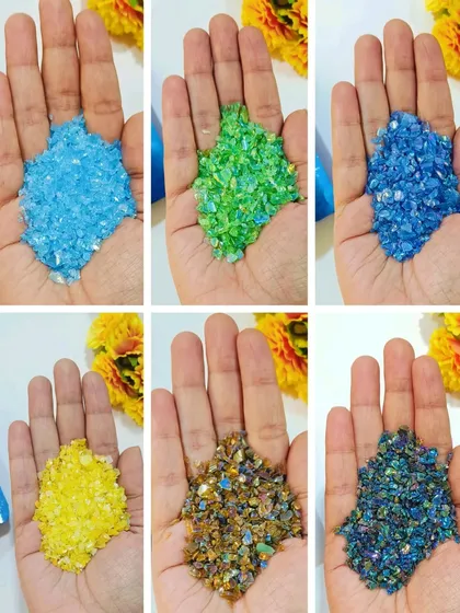 Add a magical sparkle to your geode art or decorative pieces with our holographic glass granules. This collage shows the variety of vibrant colors available, including shades of blue, green, yellow, and multi-color mixes.