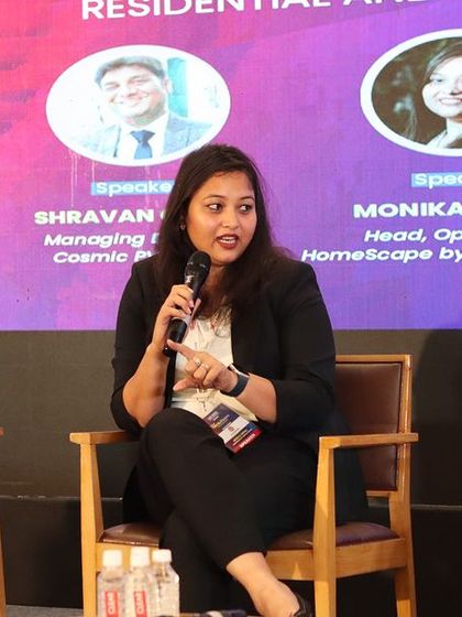 Our Head of Operations for HomeScape, Monika Uniyal, speaks at the Solar Trailblazers event in Lucknow. She highlighted that the residential solar market is at its peak, creating jobs and empowering consumers with greater awareness.