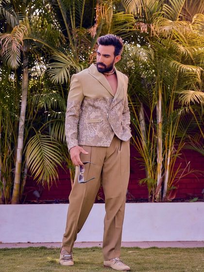 Sukoon on the outside, savage on the inside. This olive green co-ord suit is all about making a sleek, striking, and unapologetically personal statement.