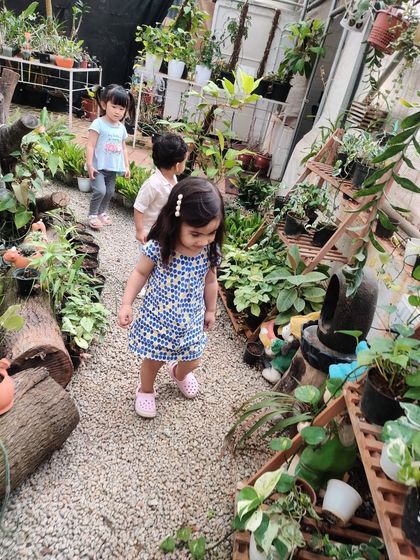 Knowledge Origin - Preschool & Kindergarten Programs Learning Beyond Our Walls: Field Trips & Nature Exploration photo 5