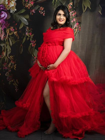 Lens And Stories - Maternity Photography The Glow of Motherhood: Solo Portraits photo 15