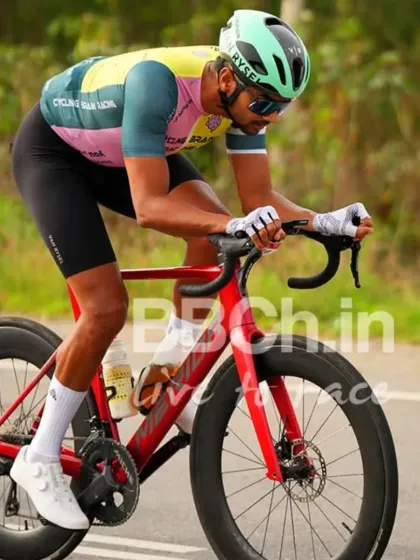 A rider in peak form, demonstrating a perfect blend of power and aerodynamics. The level of equipment and fitness on display is always impressive.