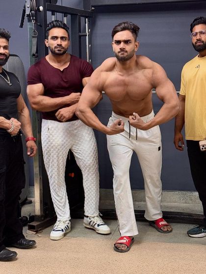 The team together. We train together, we win together.