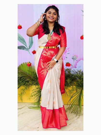 Sumana M - Commissioned Art & Custom Portraits Behind the Easel photo 9