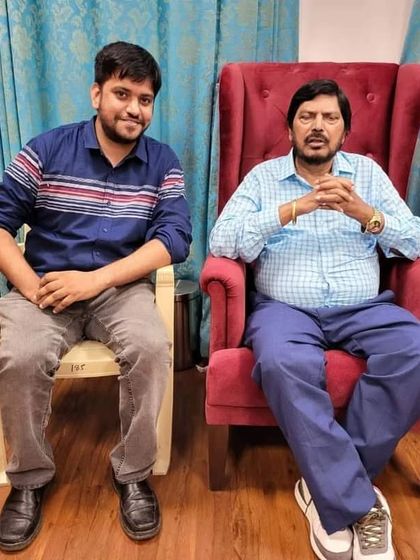 An informal meeting with Honorable Minister of State for Social Justice and Empowerment, Shri Ramdas Athawale, discussing constitutional provisions and his unparalleled humor.