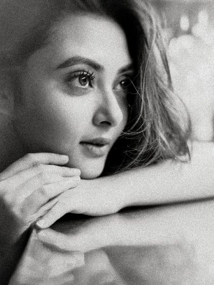 Celebrity Portraits: Women photo 26