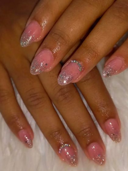 3D Nail Art Studio - Nail Services Glitter, Chrome & Metallic Finishes photo 5