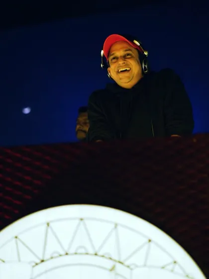 This is me in my element, connecting with the crowd and the music. After more than 20 years behind the decks, the joy of creating a memorable night for everyone is what drives me. I bring this passion and experience to every private party, corporate function, and club night.