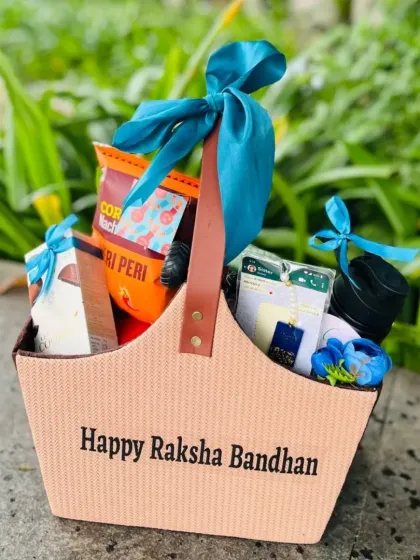 Gift Hamper - Personalized Gift Hampers Rakhi Celebrations photo 6