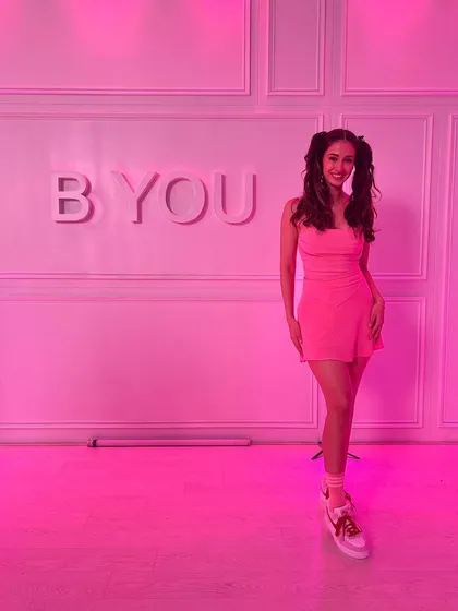 We love it when artists match our studio's vibe. The stunning Disha Patani looks incredible in our minimalist white studio, bathed in a vibrant pink wash. This setup is perfect for clean, fashion-forward photoshoots and content creation.