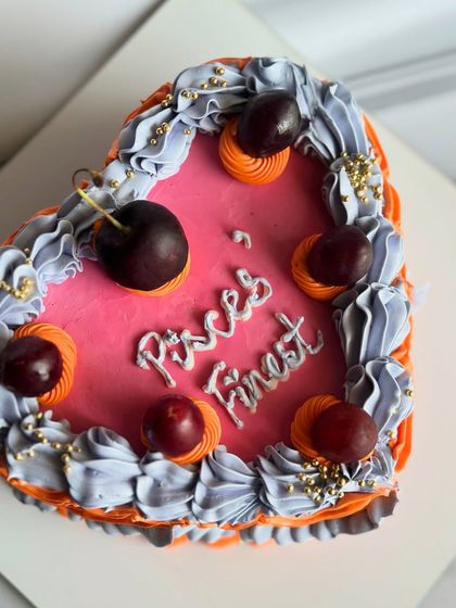 L'amour Sugar - Bespoke & Designer Cakes Bento Cakes: Small Treats, Big Love photo 19