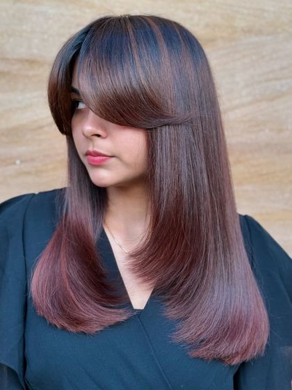 Sleek Bobs & Layered Cuts photo 5