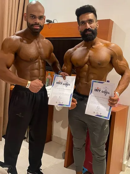 Selected in the top 10 at IHFF Olympia with my brother. We will improve and come back stronger. This is the mindset of a champion: learn from every show and never be satisfied.