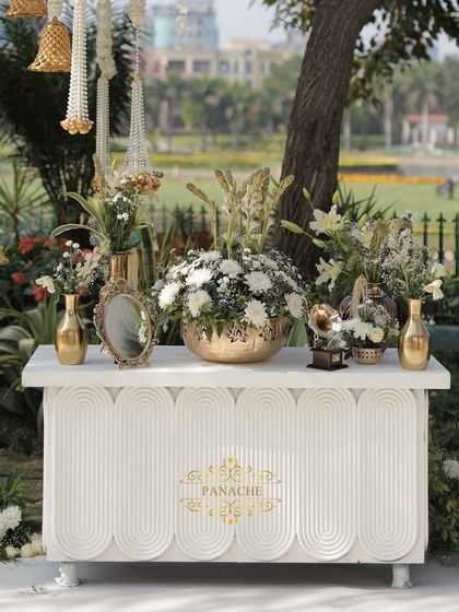 Elegant Daytime Celebrations photo 34