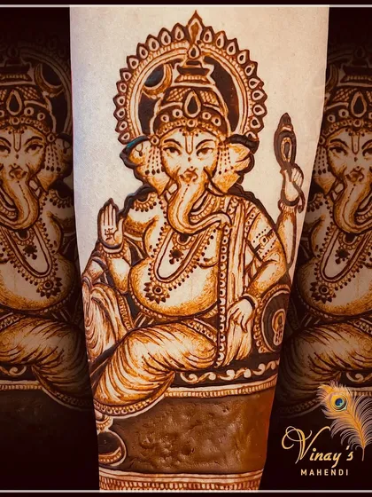 A serene portrait of Lord Ganesha, perfect for invoking blessings. I teach the shading and line work techniques needed to give the figures a three dimensional and divine presence.