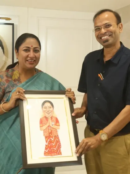 Presenting a framed caricature to Smt. Rekha Gupta ji during our meeting.